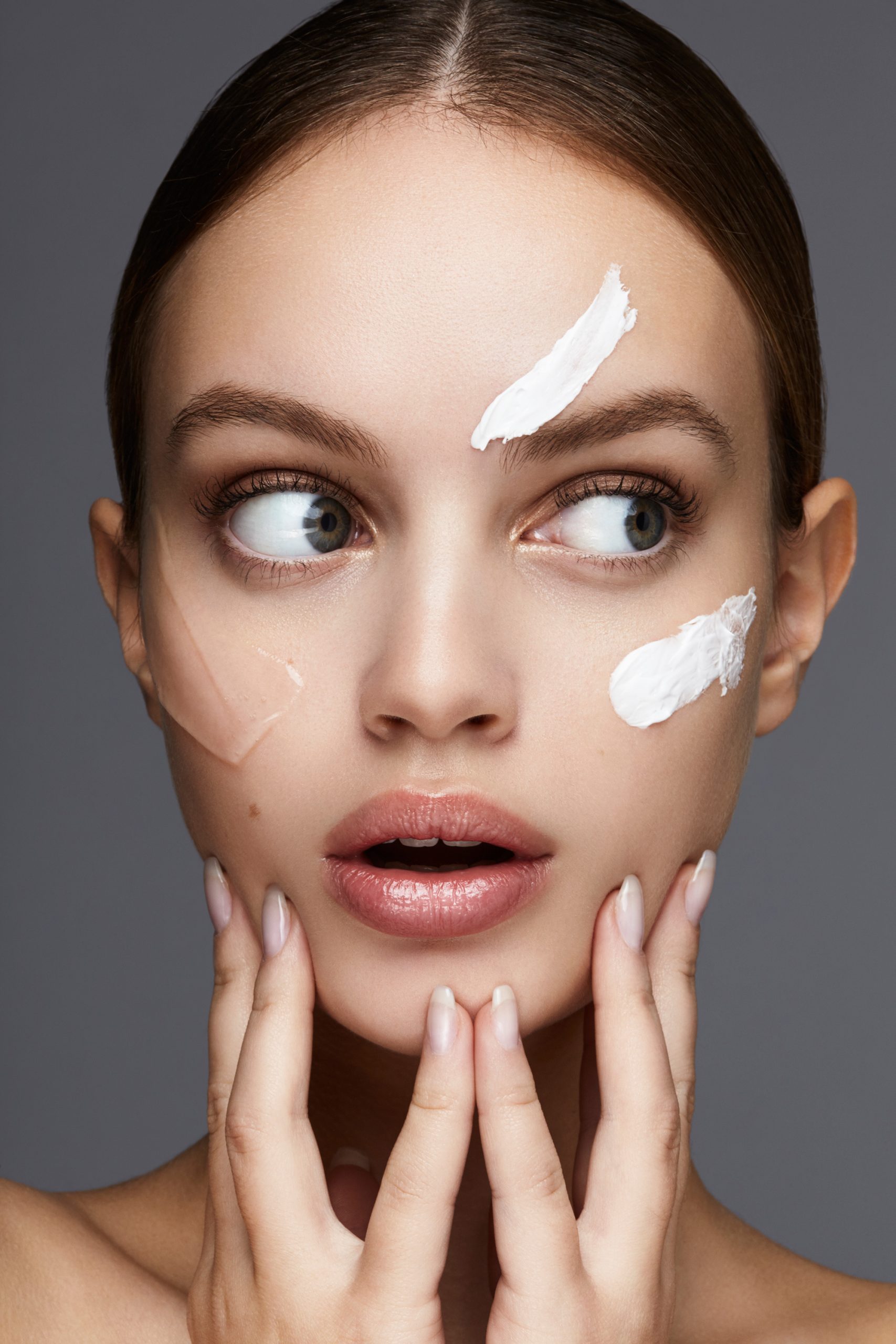 Có nên dùng kem dưỡng ẩm toàn thân cho da mặt không?