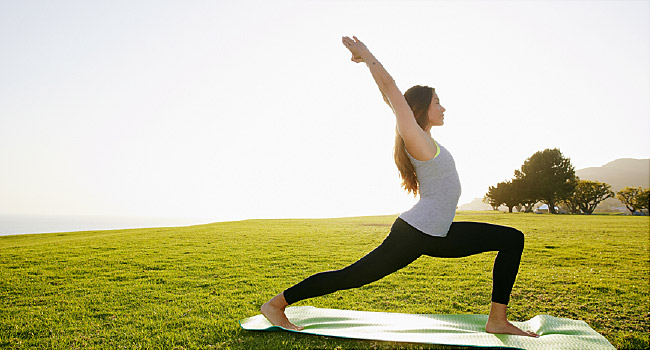 Tập Yoga để chữa bệnh gù lưng